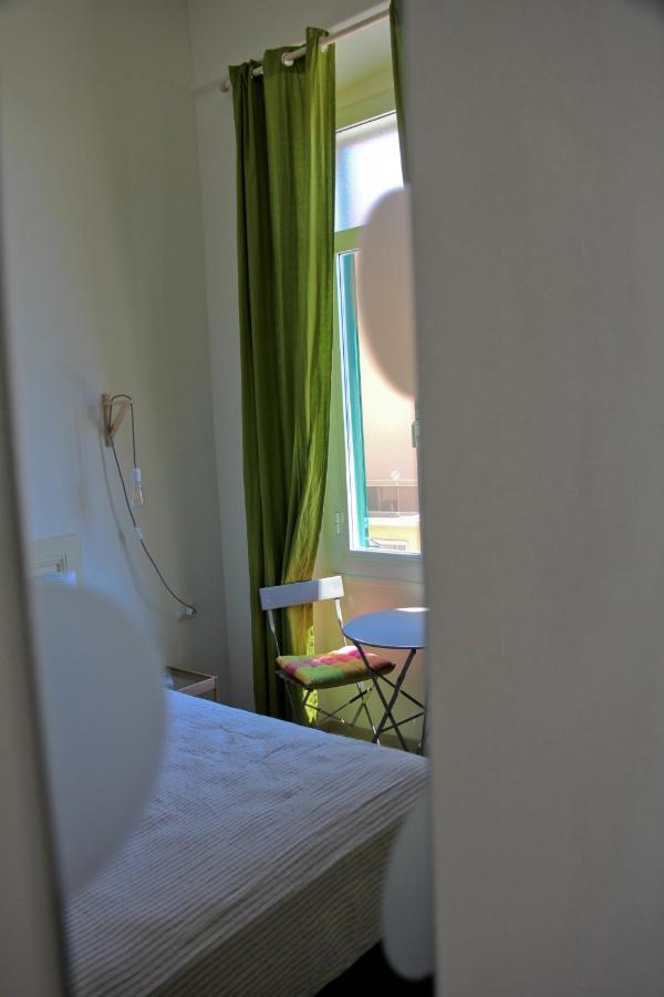 Hotel Elandra ボルディゲーラ エクステリア 写真
